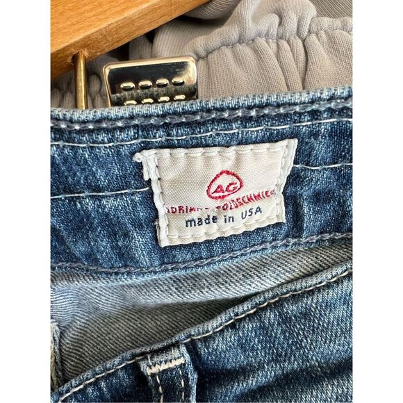 AG tomboy crop light wash jeans 27 - Picture 4 of 5